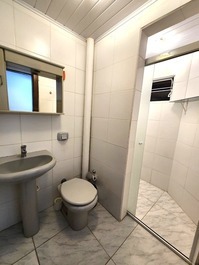 CASA DE 3 HABITACIONES