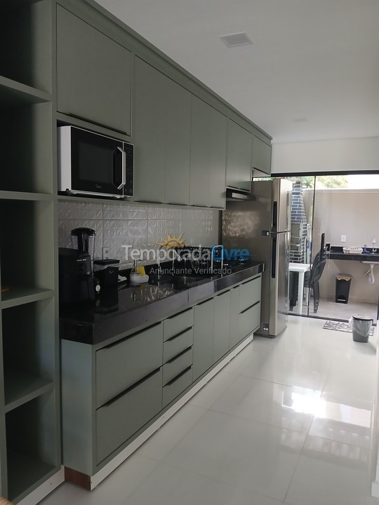 Apartamento para aluguel de temporada em Porto Seguro (Praia de Taperapuan)