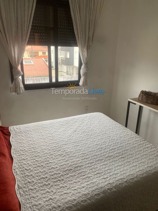 Casa para aluguel de temporada em Florianopolis (Canasvieiras)