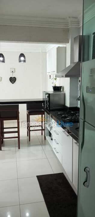 Apartment for vacation rental in Bombinhas (Praia de Bombas)