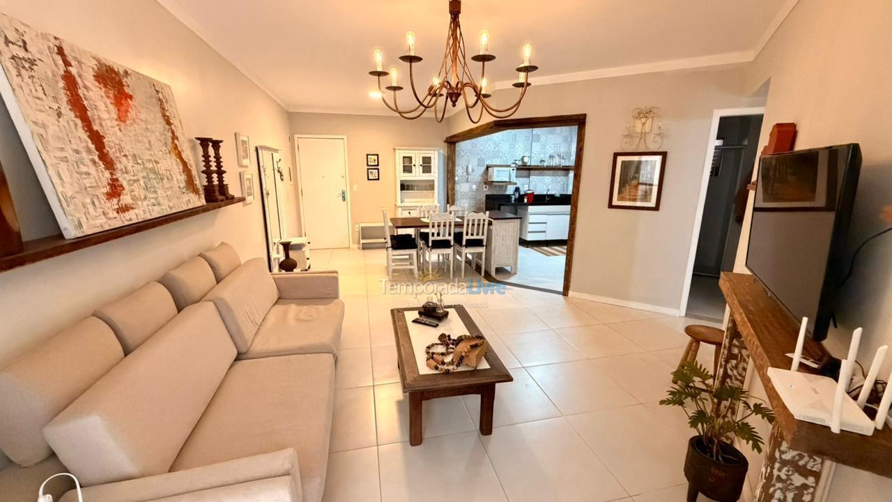 Apartamento para alquiler de vacaciones em Balneário Camboriú (Praia Central)