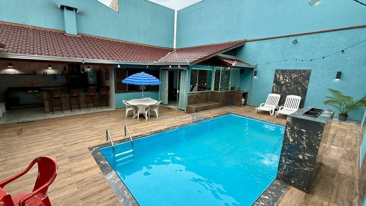 House for vacation rental in Matinhos (Caiobá)