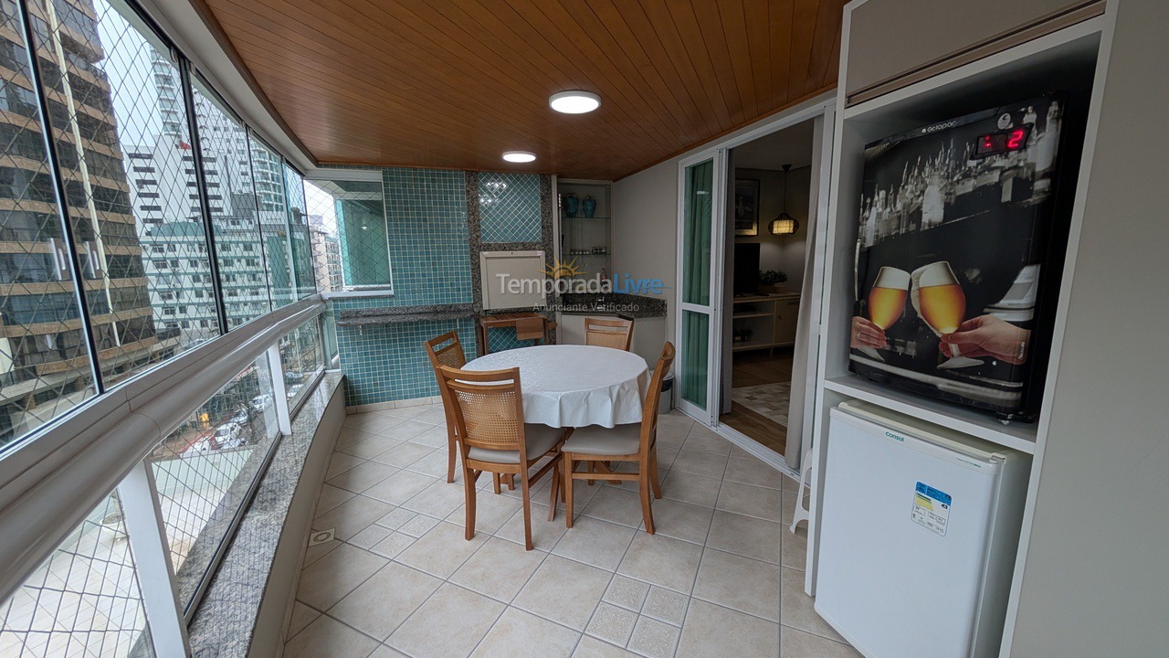 Apartment for vacation rental in Balneário Camboriú (Centro)