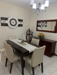 SEASONAL RENTAL SECOND BLOCK FROM THE BEACH