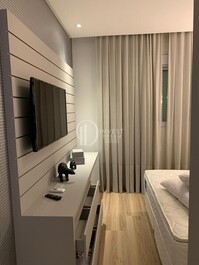 Beachfront property for rent for 9 people, 3 suites, 3 parking spaces.