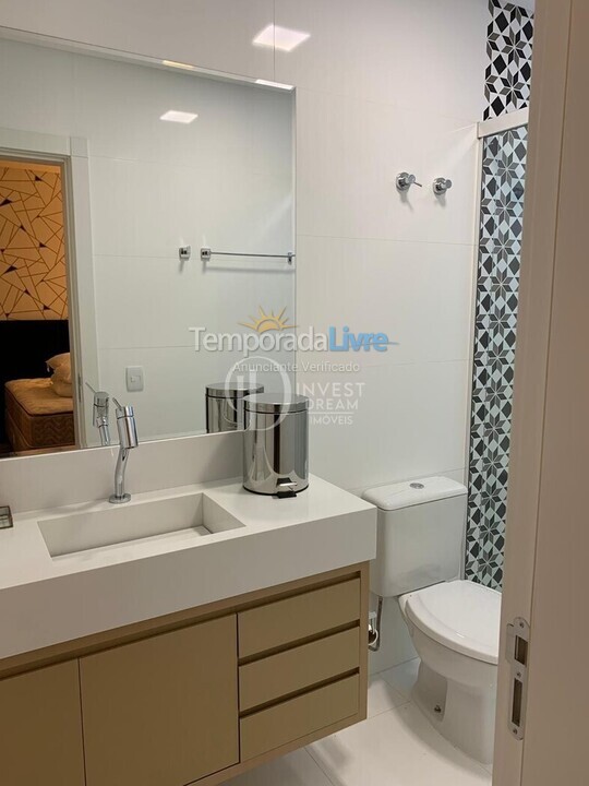 Apartment for vacation rental in Itapema (Meia Praia)