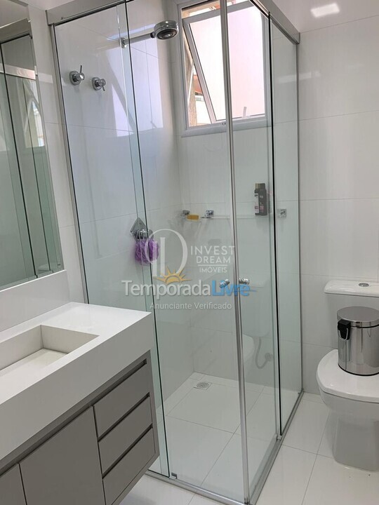 Apartment for vacation rental in Itapema (Meia Praia)