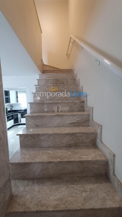 House for vacation rental in Itapema (Meia Praia)