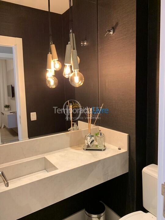 Apartment for vacation rental in Itapema (Meia Praia)