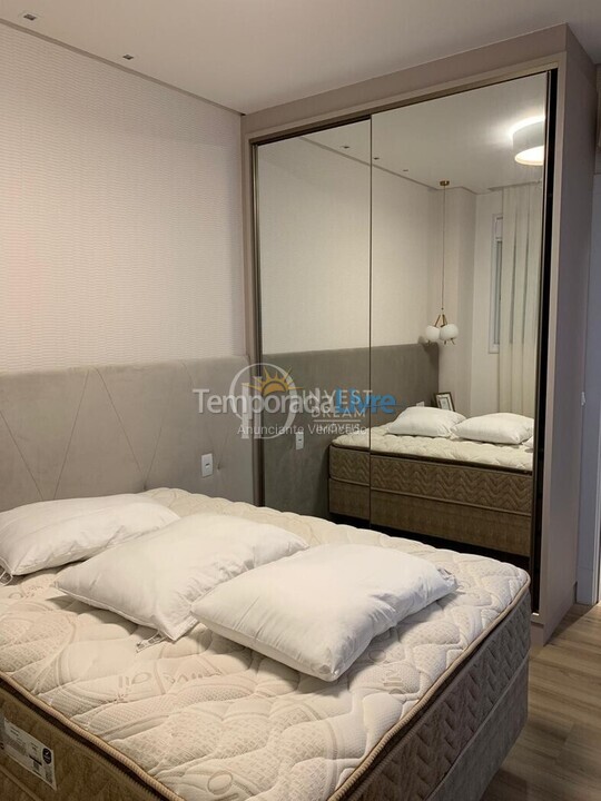 Apartment for vacation rental in Itapema (Meia Praia)