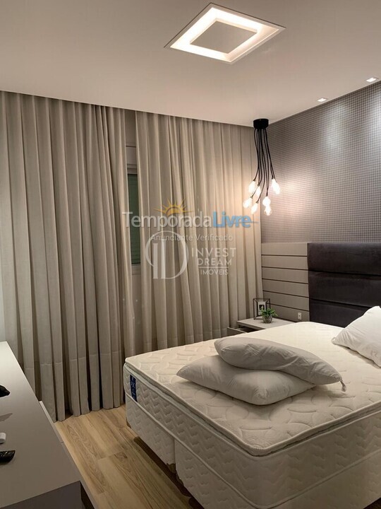 Apartment for vacation rental in Itapema (Meia Praia)