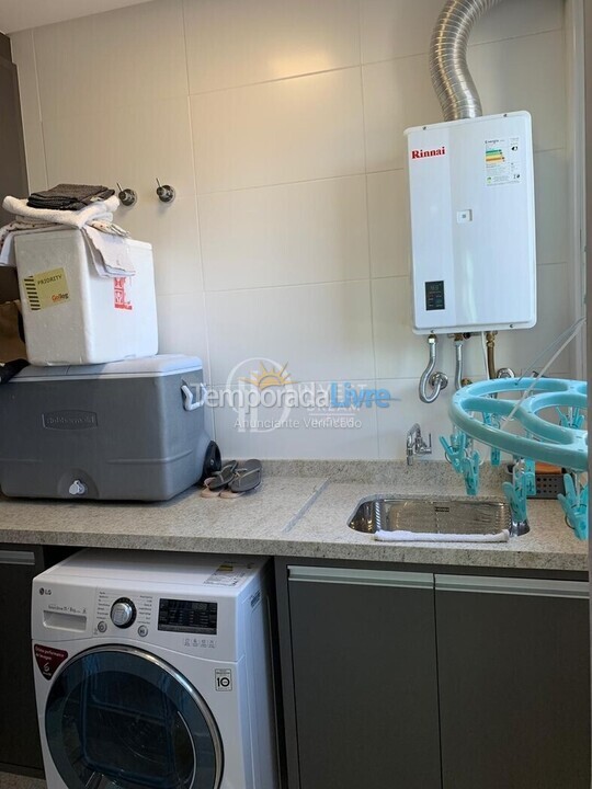 Apartment for vacation rental in Itapema (Meia Praia)