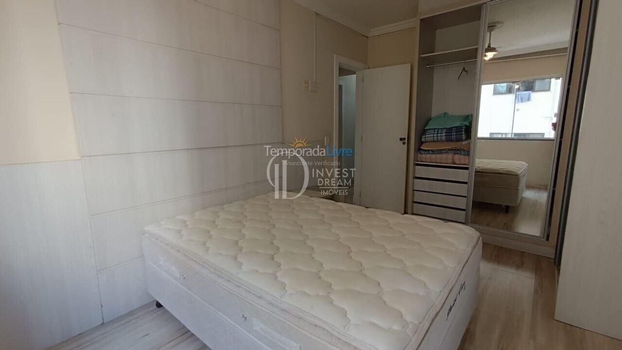 Apartamento para aluguel de temporada em Itapema (Meia Praia)