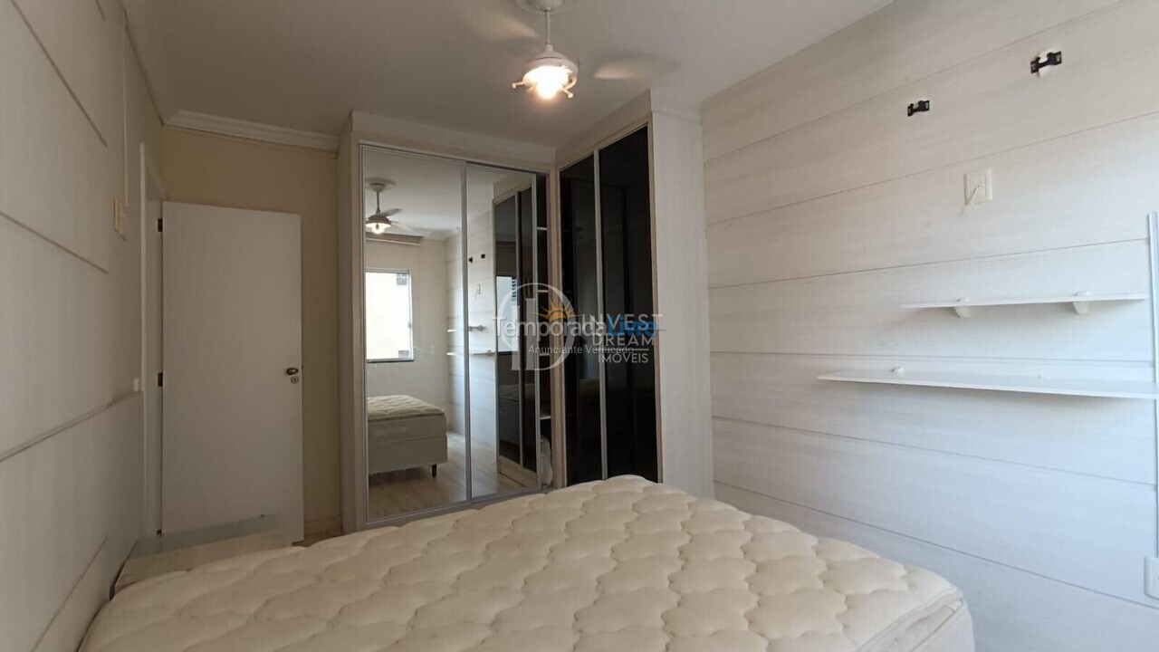 Apartamento para aluguel de temporada em Itapema (Meia Praia)