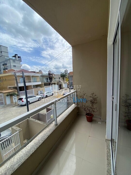 Casa para aluguel de temporada em Itapema (Perequê)