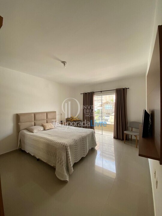 Casa para aluguel de temporada em Itapema (Perequê)