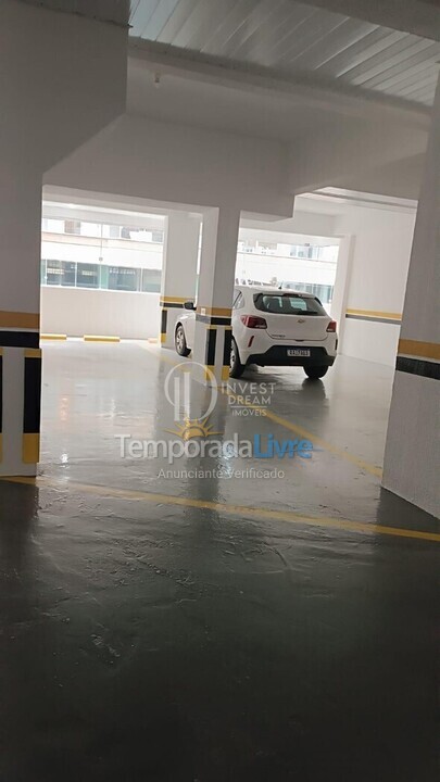 Apartamento para aluguel de temporada em Itapema (Meia Praia)