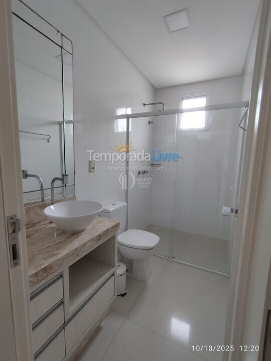 Apartment for vacation rental in Itapema (Meia Praia)