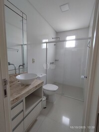 VACATION RENTAL ONE BLOCK FROM THE BEACH