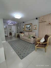 Alquiler vacacional a una cuadra de la playa.