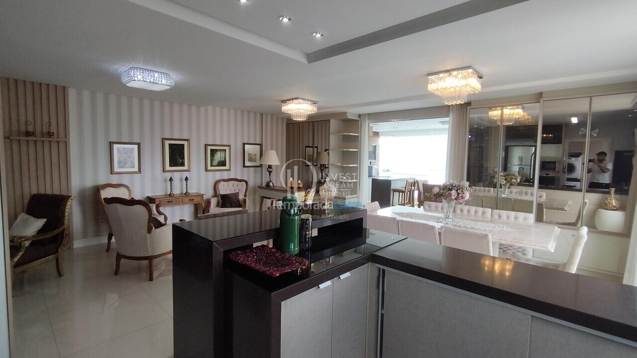 Apartamento para alquiler de vacaciones em Itapema (Meia Praia)