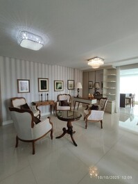 Alquiler vacacional a una cuadra de la playa.