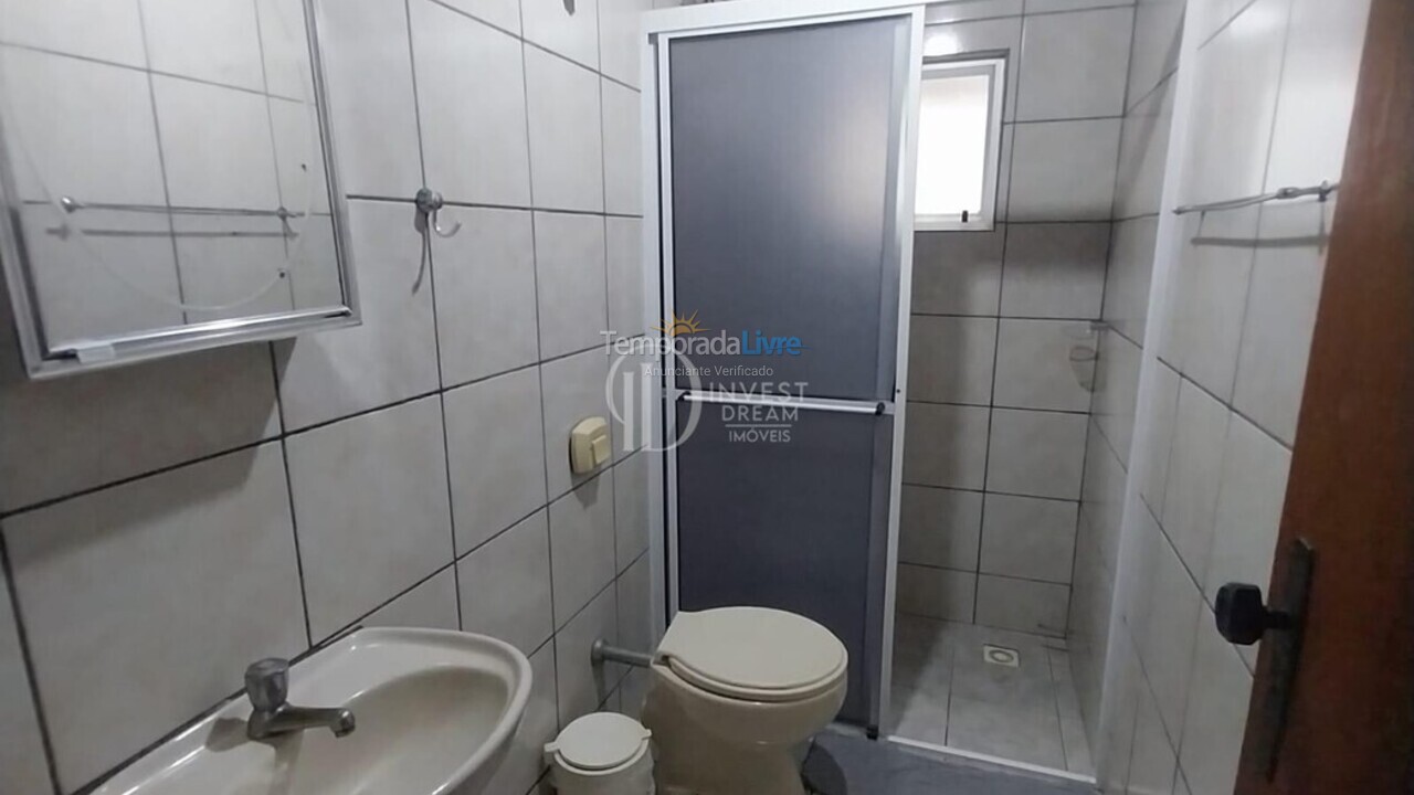 Apartamento para aluguel de temporada em Itapema (Meia Praia)