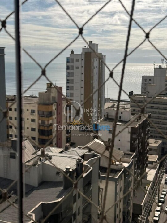 Apartamento para aluguel de temporada em Itapema (Meia Praia)