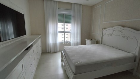 VACATION RENTAL ONE BLOCK FROM THE BEACH