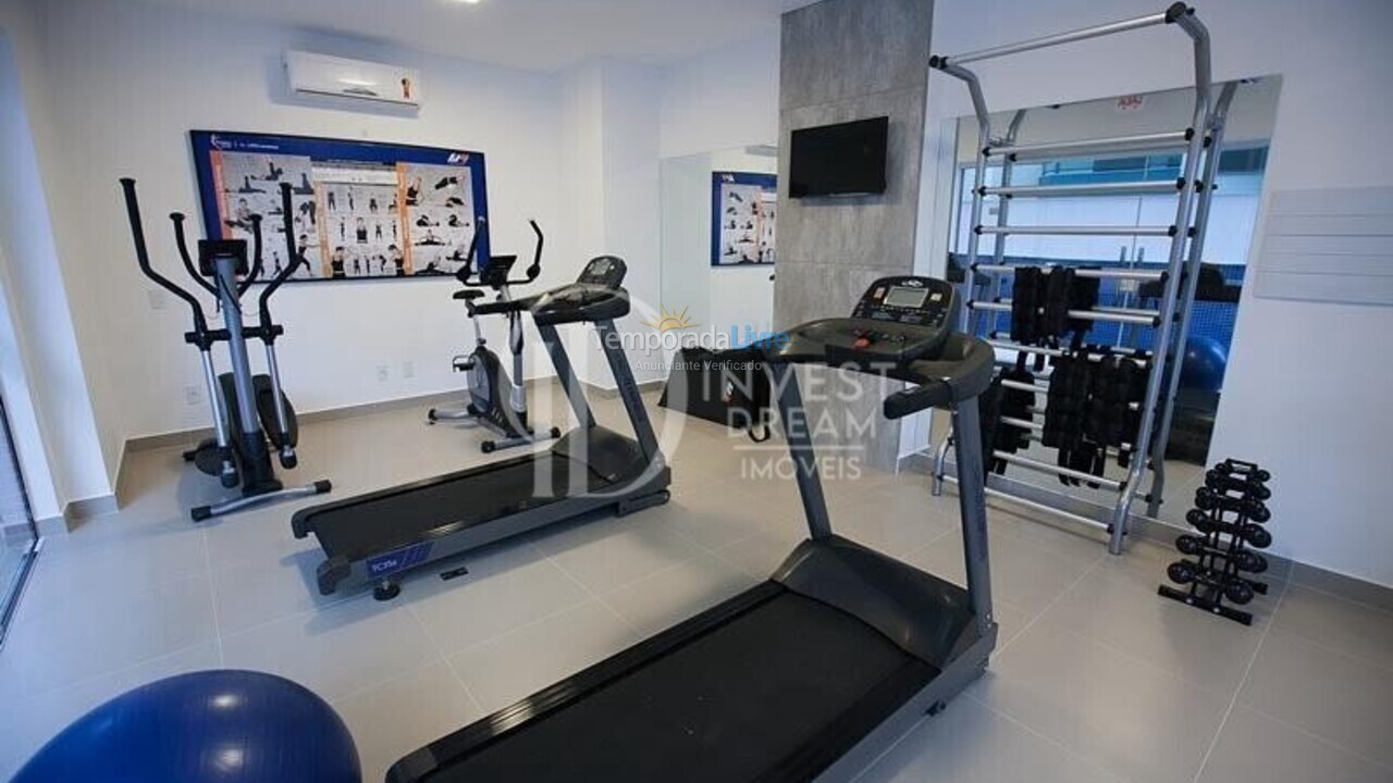 Apartamento para aluguel de temporada em Itapema (Meia Praia)