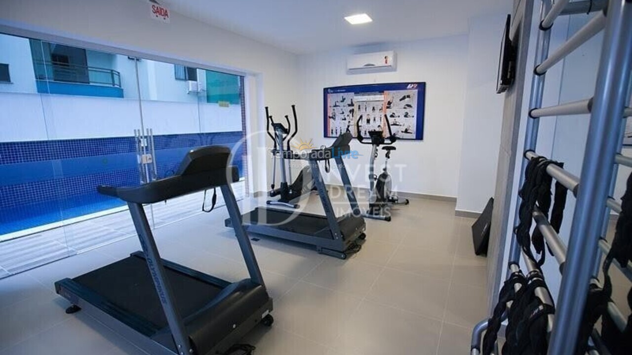 Apartamento para aluguel de temporada em Itapema (Meia Praia)