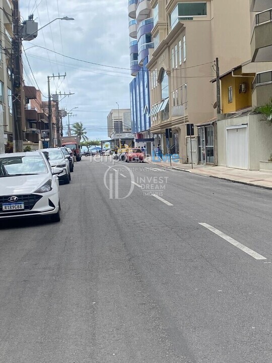 Apartamento para aluguel de temporada em Itapema (Meia Praia)