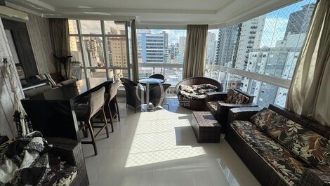 APARTAMENTO MOBILIADO ACOMODA ATÉ