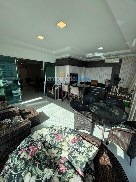 Apartamento para aluguel de temporada em Itapema (Meia Praia)