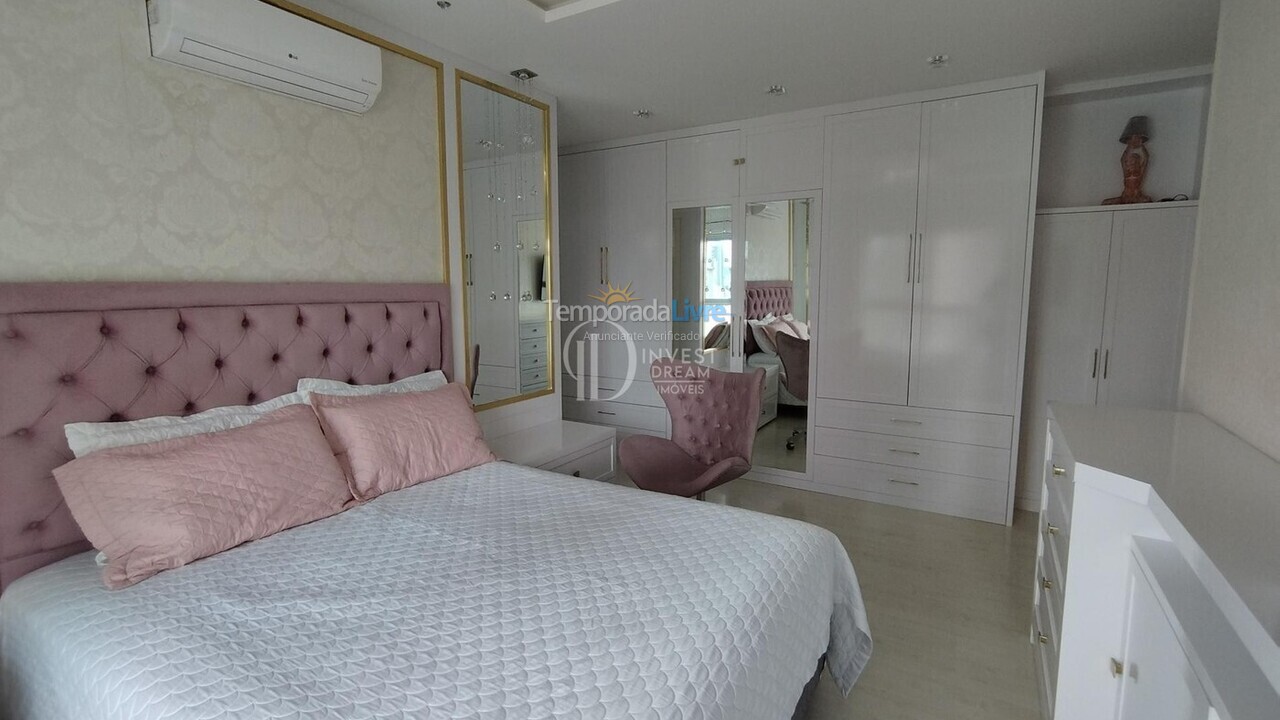 Apartamento para alquiler de vacaciones em Itapema (Meia Praia)