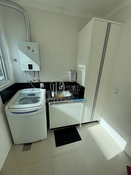 Apartamento para aluguel de temporada em Itapema (Meia Praia)