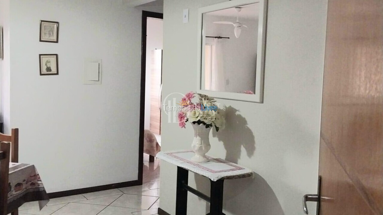 Apartamento para alquiler de vacaciones em Itapema (Meia Praia)