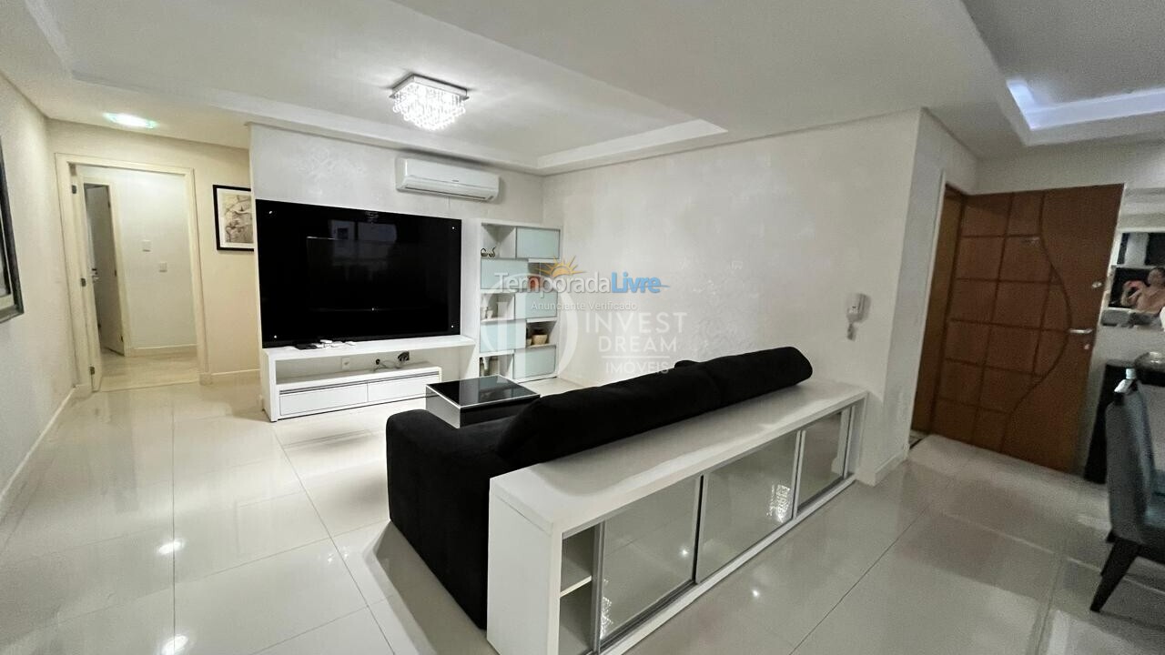 Apartamento para aluguel de temporada em Itapema (Meia Praia)