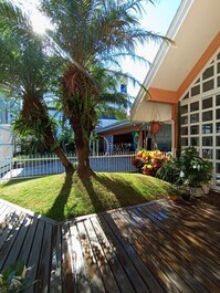 CASA ACOMODA 10 PESSOAS