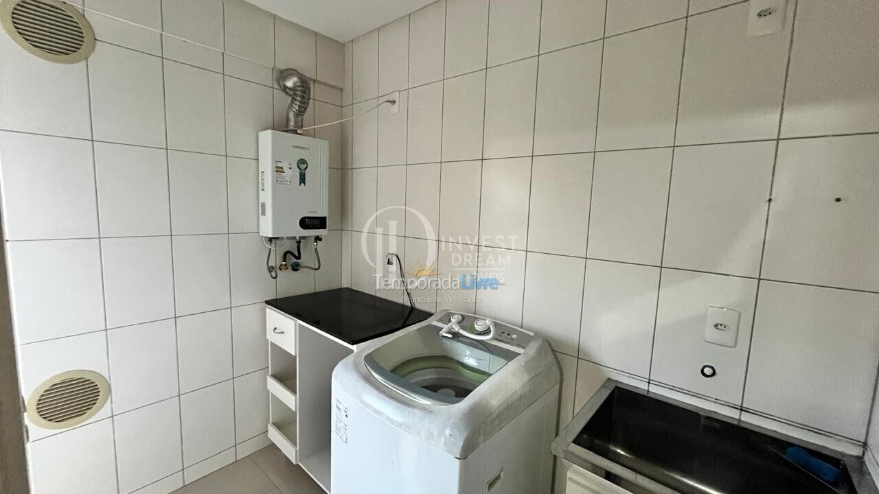 Apartamento para aluguel de temporada em Itapema (Meia Praia)