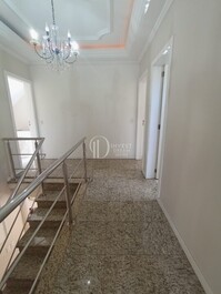 CASA ACOMODA 10 PESSOAS