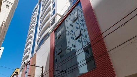 Apartment for seasonal rental, 3 suites.