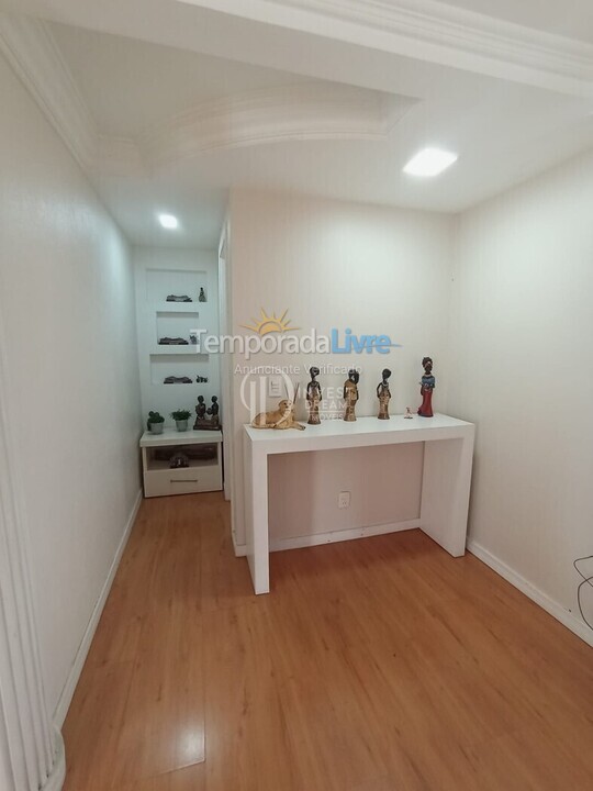 Casa para aluguel de temporada em Itapema (Meia Praia)