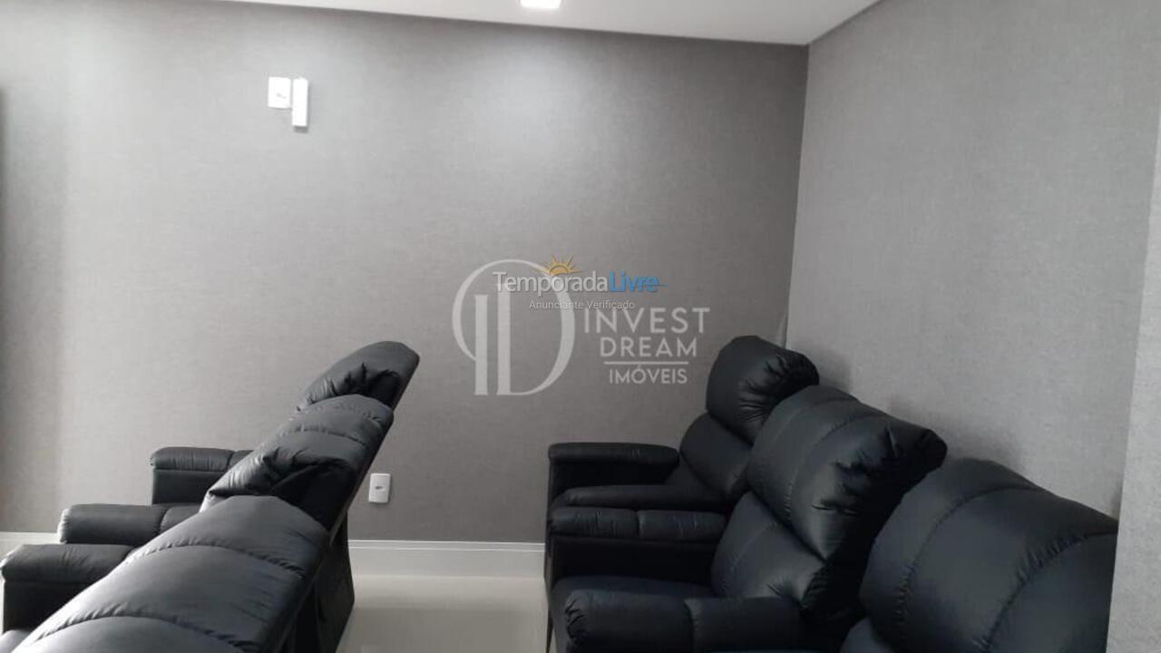 Apartment for vacation rental in Itapema (Meia Praia)