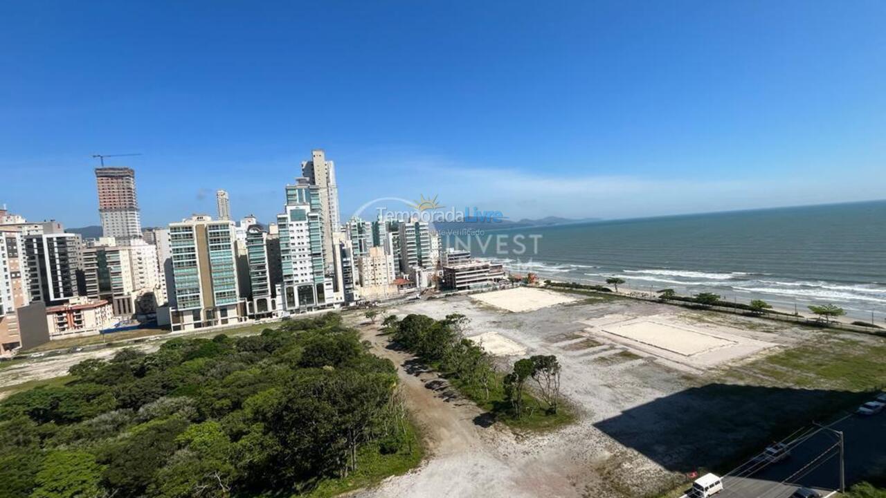 Apartment for vacation rental in Itapema (Meia Praia)