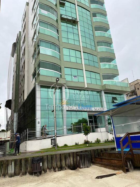 Apartamento para aluguel de temporada em Itapema (Meia Praia)