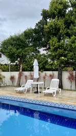 Charming duplex with 2 suites, 100 meters from the beach in Canasvieiras.