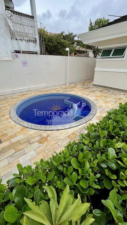 House for vacation rental in Florianopolis (Canasvieiras)