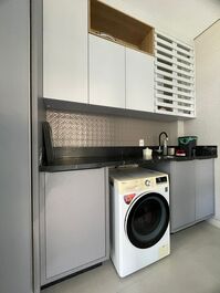 Casa para locação temporada com 3 suítes e churrasqueira