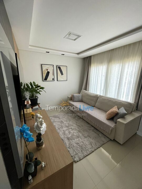 Casa para aluguel de temporada em Florianópolis (Cachoeira do Bom Jesus)